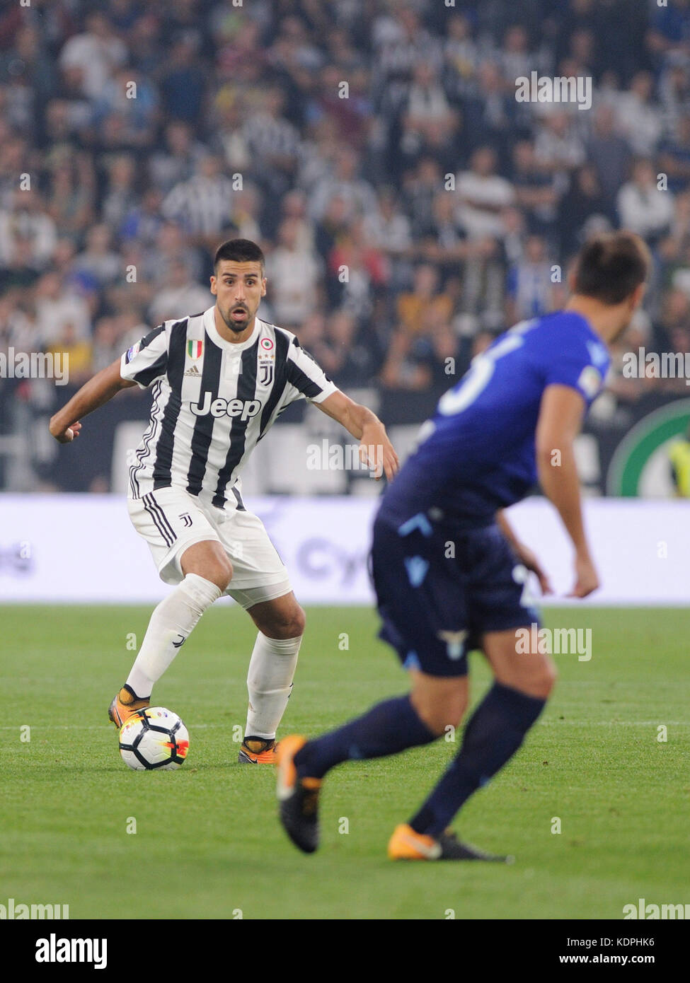 Turin, Italien. 14. Oktober 2017. 14. Oktober 2017 in Turin - Allianz Stadion Fußballspiel Juventus f.c. vs S.S. Lazio im Bild: Sami Khedira Credit: Cronos/alamy leben Nachrichten Stockfoto