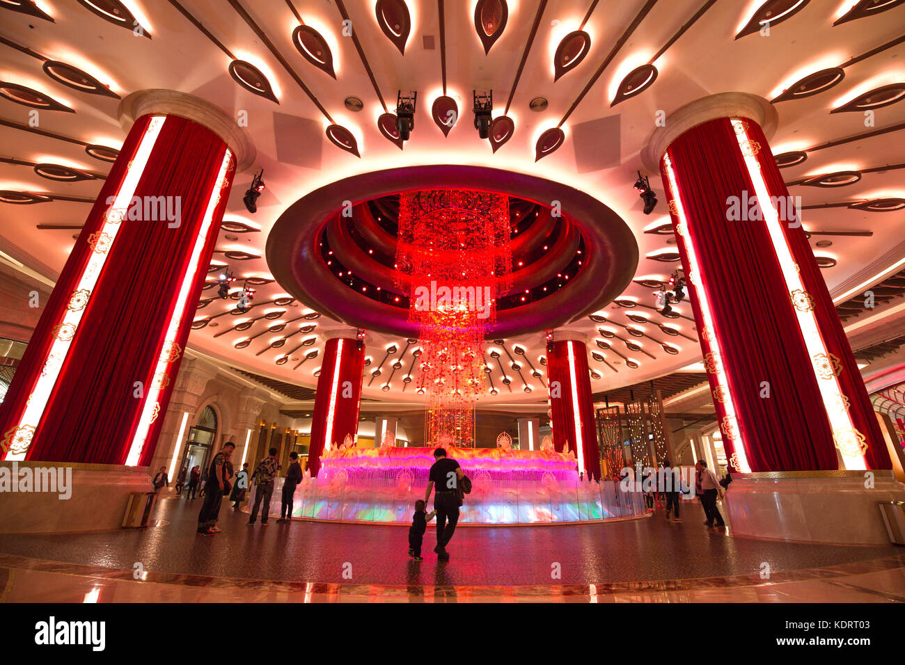 Macao, China - Feb, 17,2017: Galaxy Macau ist ein Resort auf dem Cotai Strip, Macau, China. Die Bauarbeiten am Cotai Projekt im Jahr 2002 begann. Stockfoto