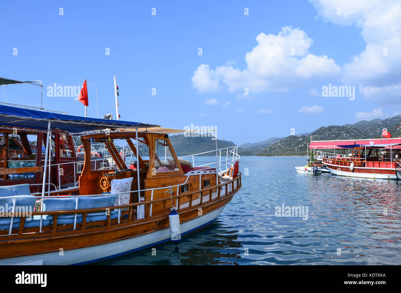 Gulet Boote verankert der Mittelmeerküste der Türkei. Stockfoto