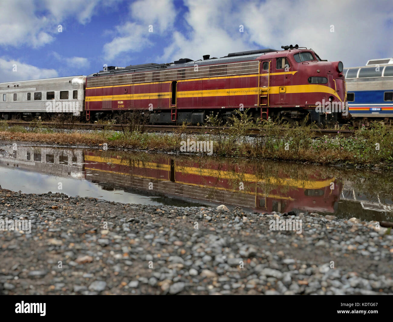 Diesellokomotive der GM E-Serie, die auf der Cape Cod Central Railroad MA USA arbeitet Stockfoto