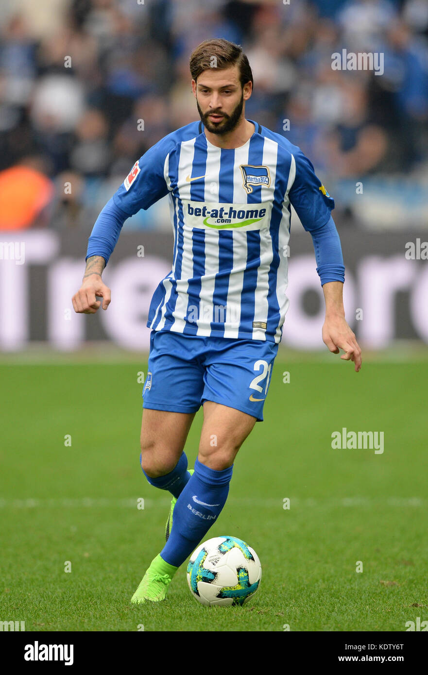 Marvin PLATTENHARDT (B), Fussball 1. Bundesliga, 8. Spieltag, Hertha BSC Berlin (B) - FC Schalke 04 (GE) 0:2, am 14.10.2017 in Berlin/Deutschland. |Nutzung weltweit Stockfoto