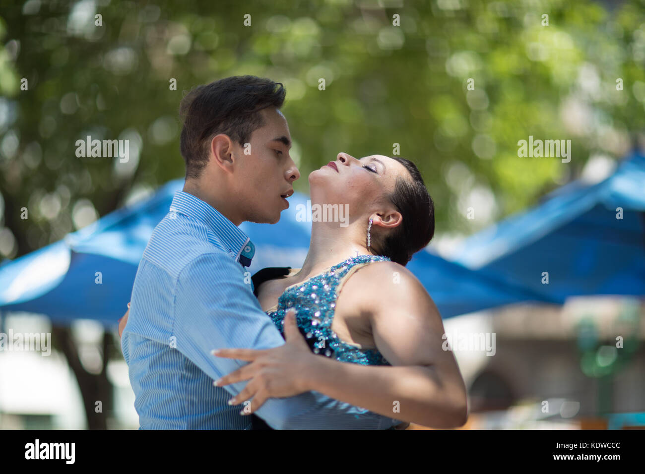 Tango Tänzer auf der Plaza Dorrego, St Elmo, Buenos Aires, Argentinien Stockfoto