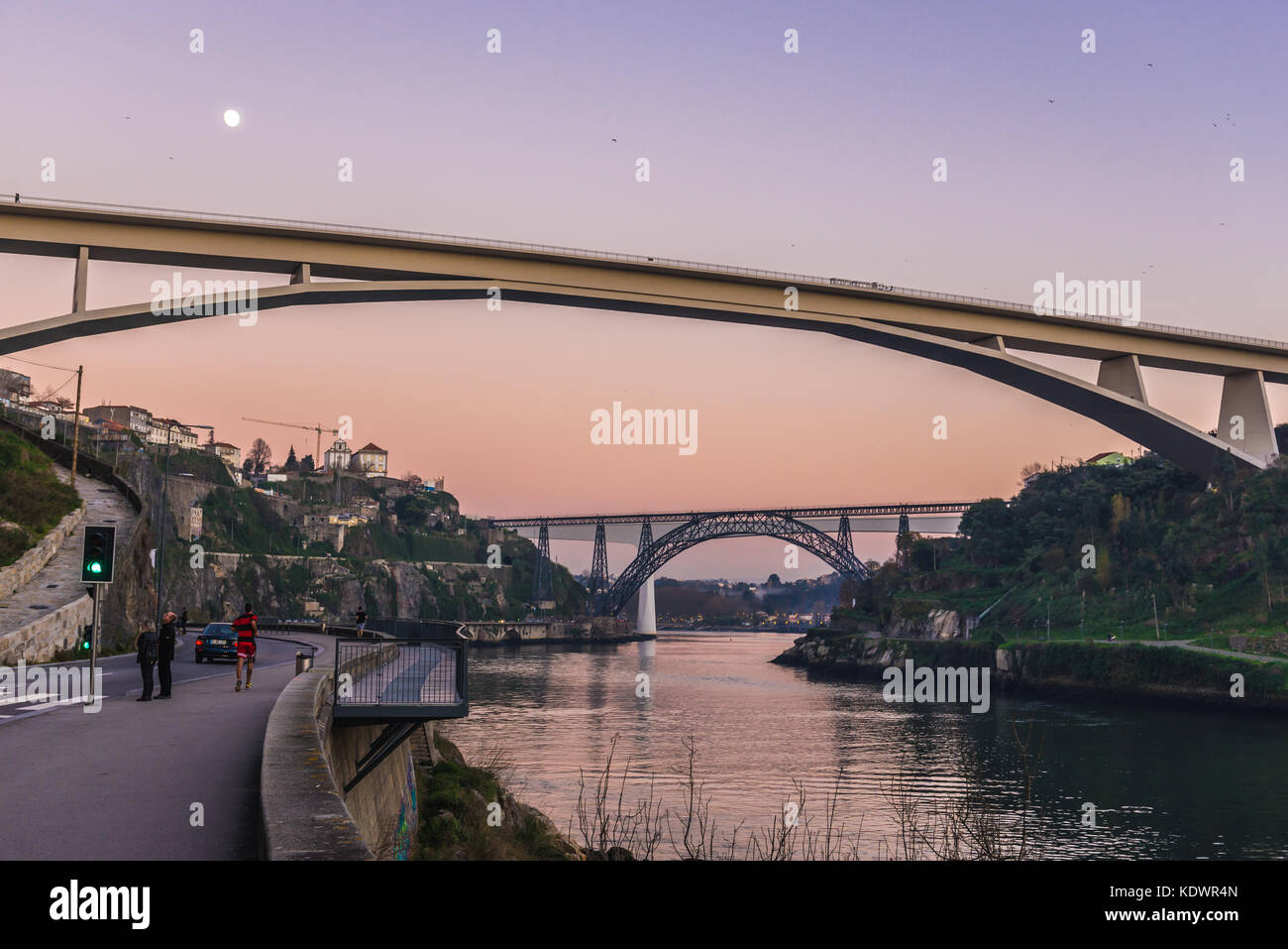 Ponte de dona maria pia Fotos und Bildmaterial in hoher Auflösung Alamy