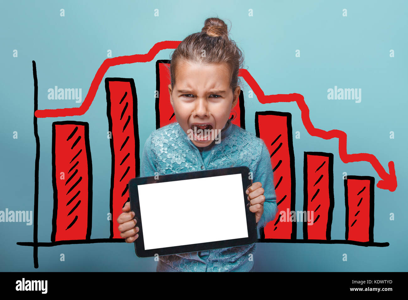 Jugendlich Mädchen schreien Hände halten die Tablette Geschäftsmann Diagramm c Stockfoto