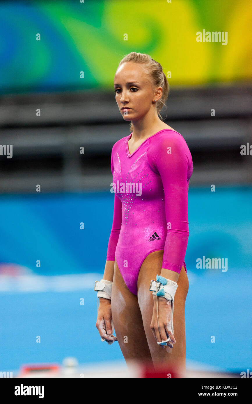 Nastia Liukin (USA) für Frauen Einzelnen rund um Gymnastik Goldmedaillengewinner bei den Olympischen Sommerspiele in Peking, China Stockfoto