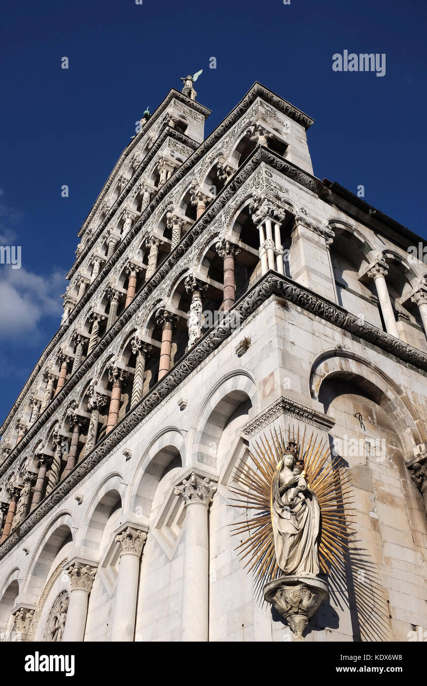 Die Kirche von San Michele Lucca in der Region Toskana in Italien. Stockfoto