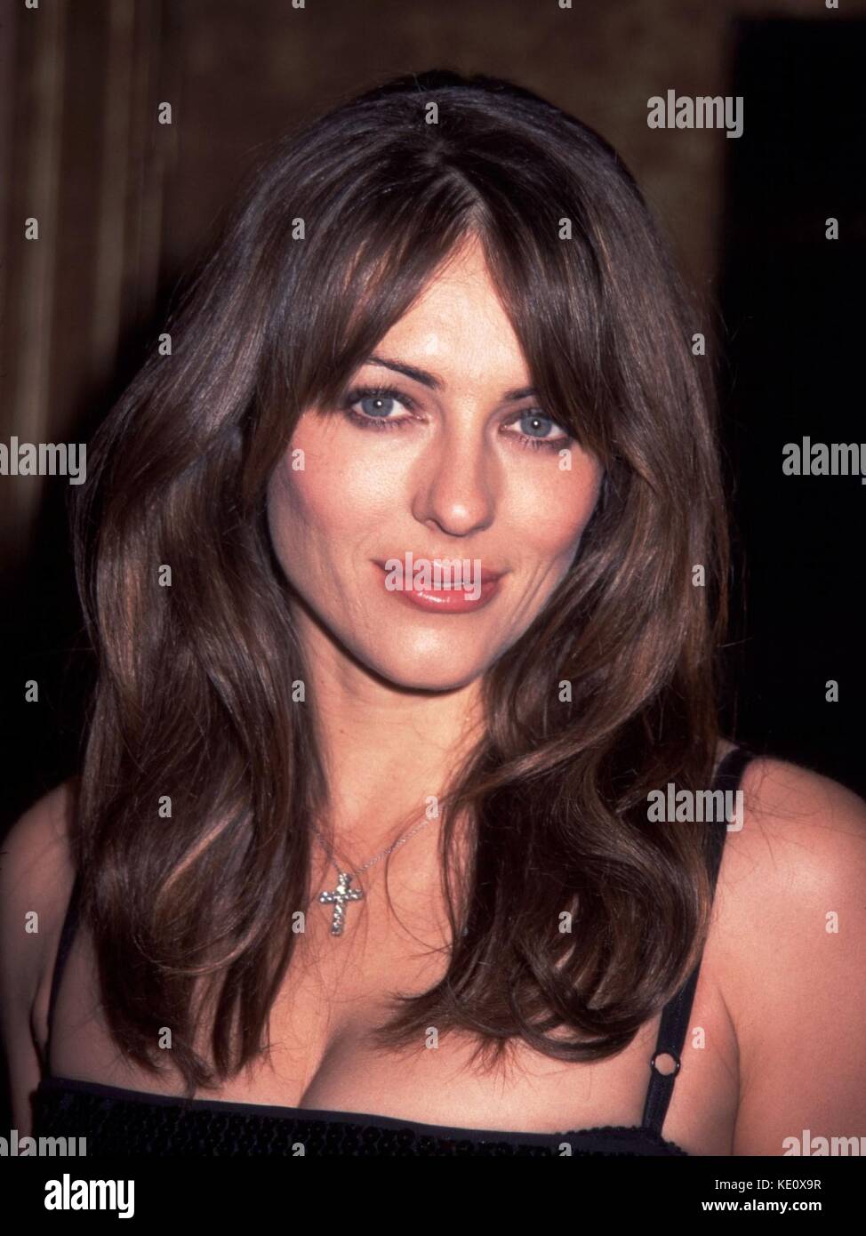 Elizabeth Hurley bei der 1999 "Do Something Gala". Hammerstein Ballroom, NYC 28. Oktober 1999 © Joseph Marzullo / MediaPunch Stockfoto