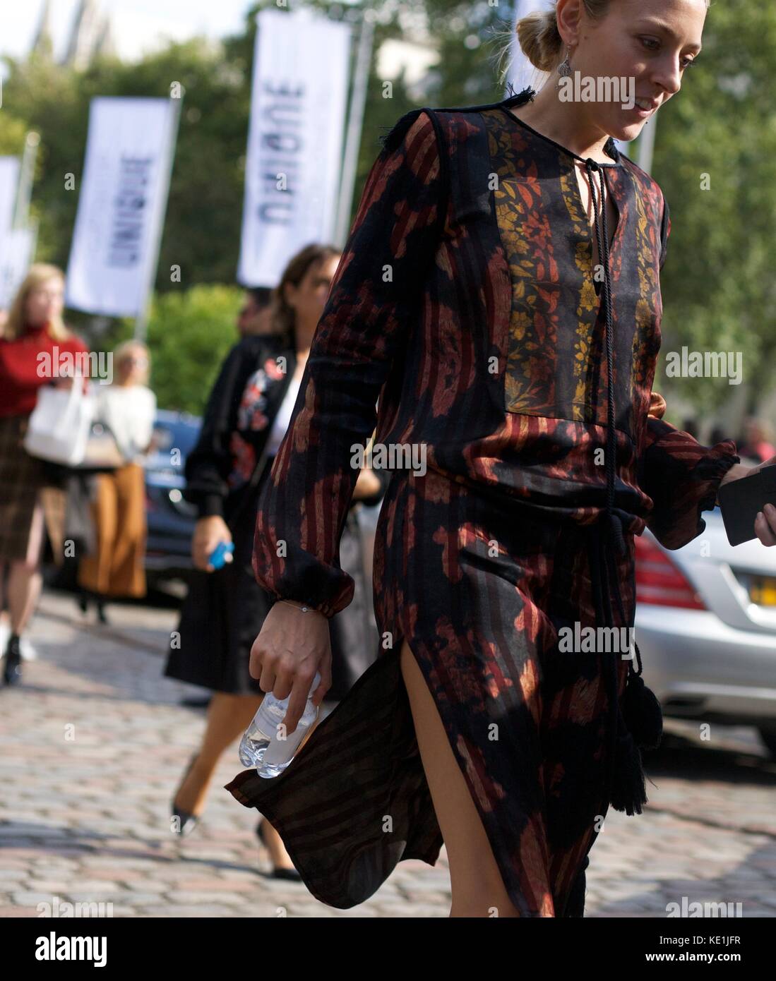Street Style London Fashion Week Frühjahr Sommer 2016: 20. September London UK 2015 Stockfoto