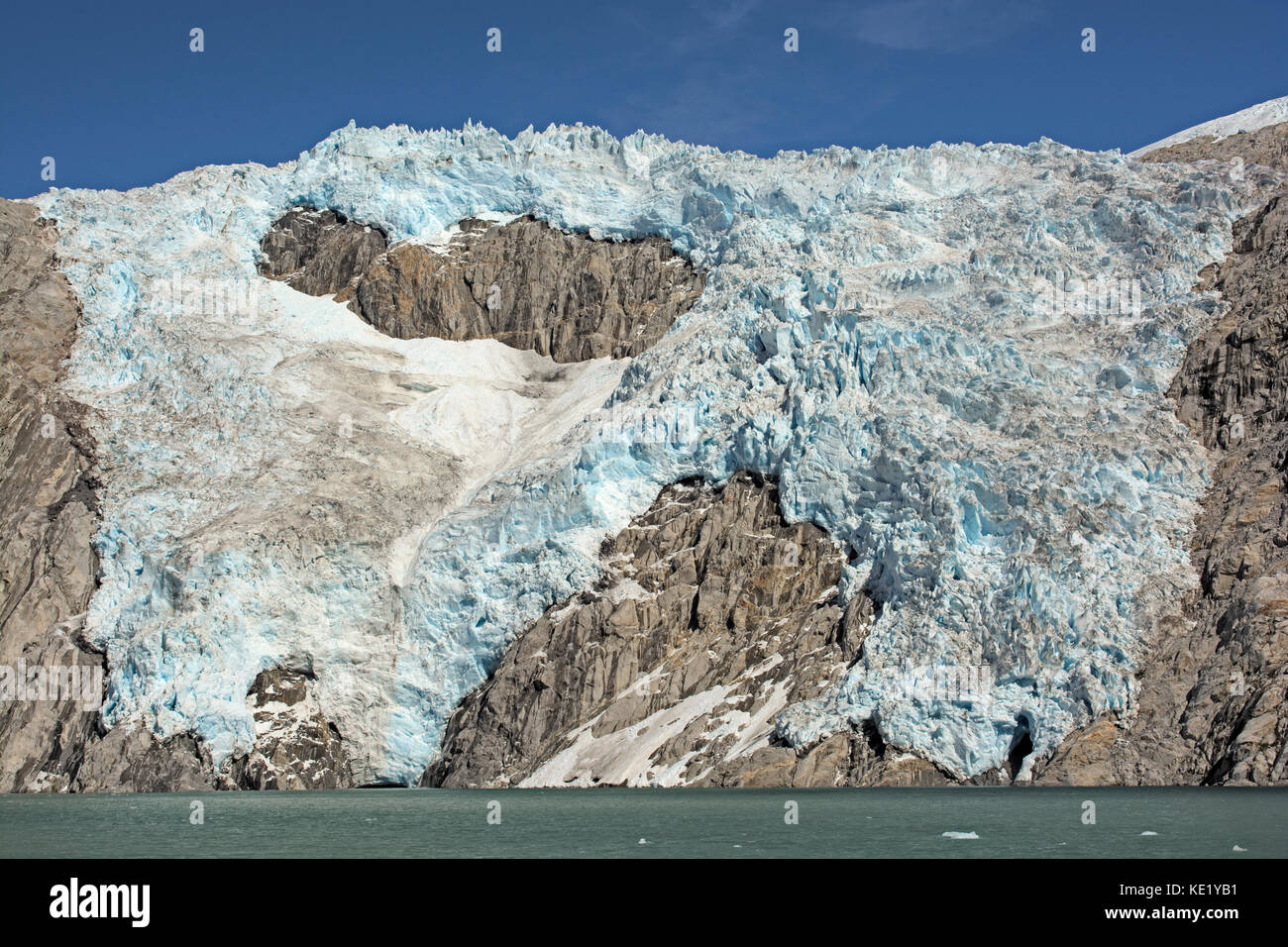 Blue Ice an einem sonnigen Tag an der nordwestlichen Gletscher im Kenai Fjords National Park Stockfoto