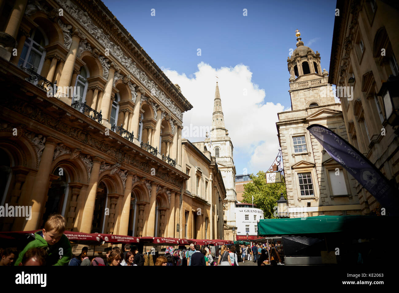 Mais Street Bristol Harbour Hotel und Spa, Alle heiligen Kirche und in der Ferne Christus Kirche mit St Ewen Bristol City Centre Stockfoto