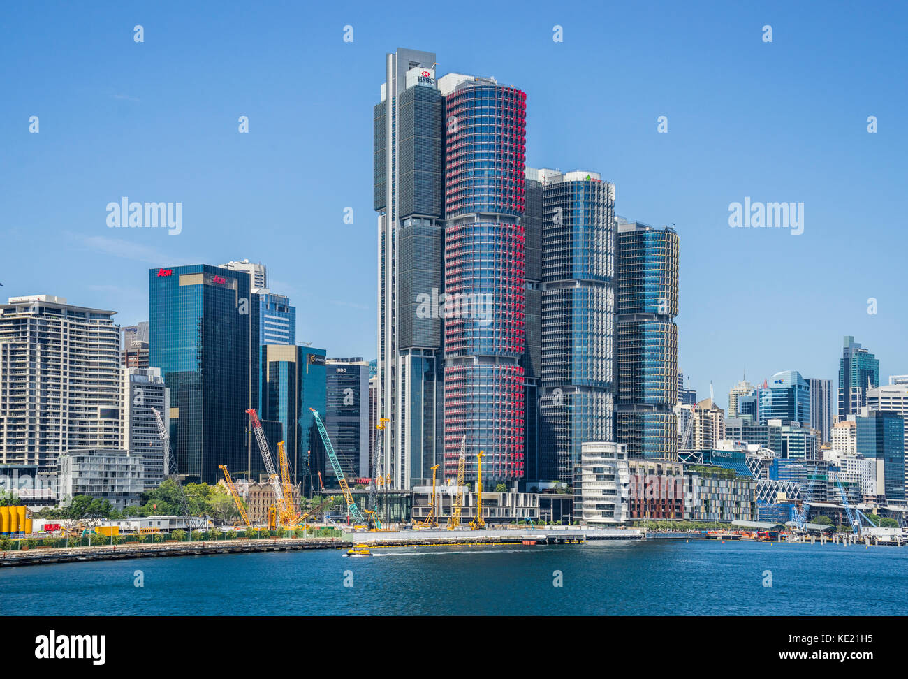 Australien, New South Wales, Sydney, Darling Harbour, Ansicht der Barangaroo zentralen Standort mit den internationalen Towers Sydney, nämlich die Prominente auf Stockfoto