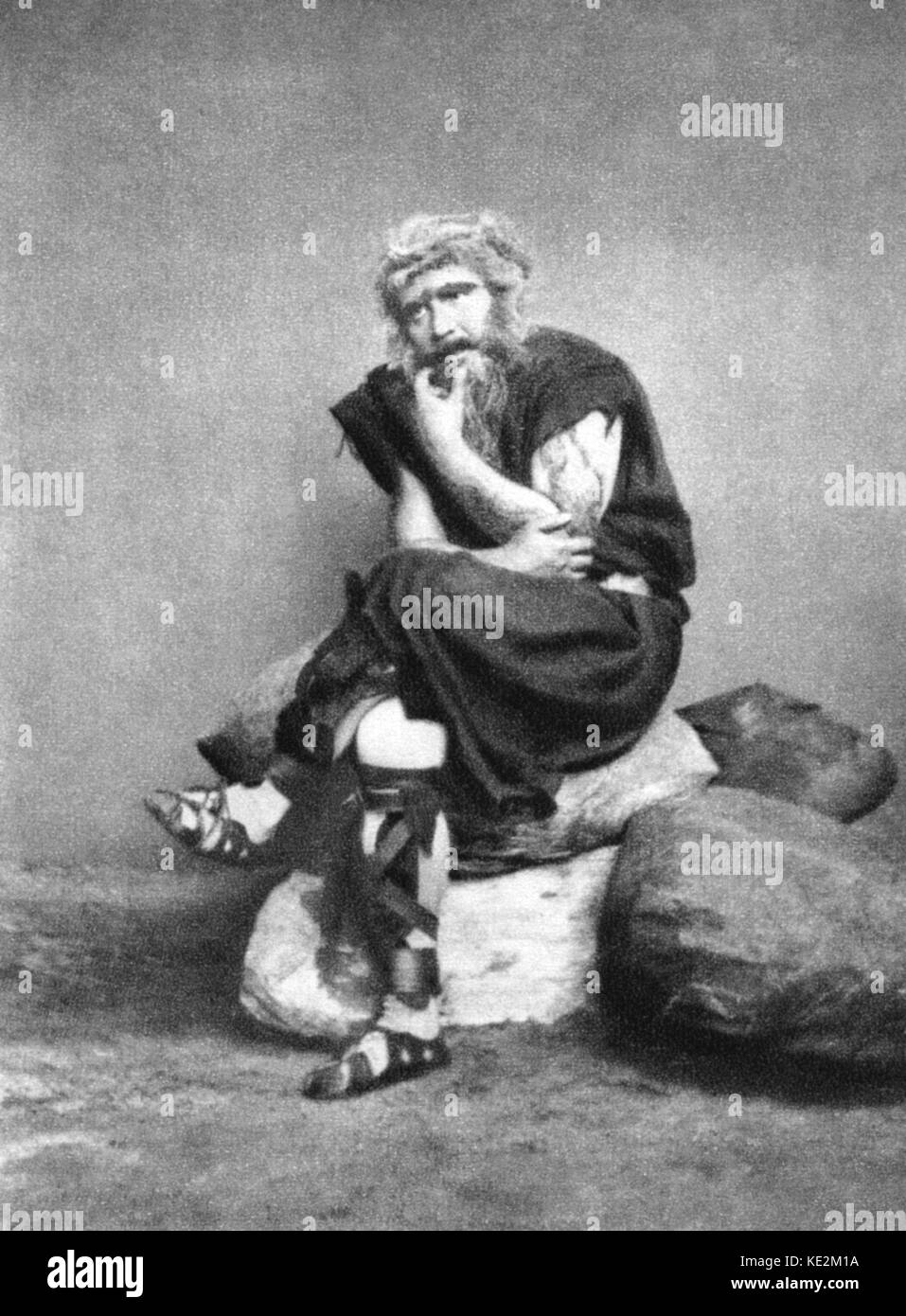 Max Schlosser als Mime in der Premiere von Richard Wagners "Ring cycle' ('Der Ring des Nibelungen'). Deutsche Tenor. MS: 17. Oktober 1835 - 2. September 1916. Stockfoto