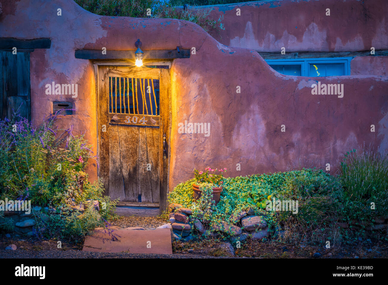 Adobe Startseite in Santa Fe, die Hauptstadt des Bundesstaates New Mexico. Stockfoto