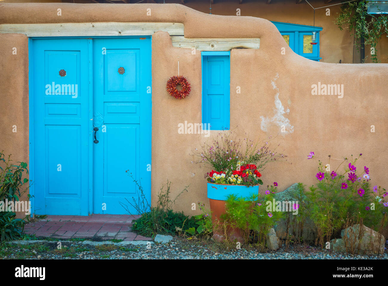 Typisch südwestlichen Adobe Startseite in Rancho de Taos, New Mexico Stockfoto