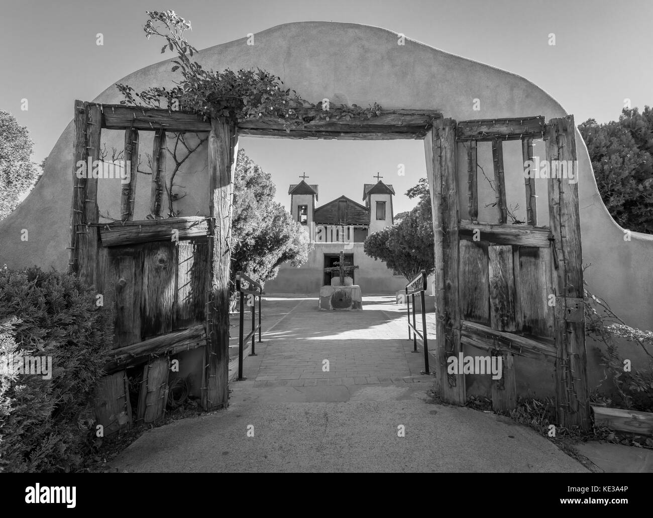 El Santuario de Chimayó ist eine römisch-katholische Kirche in Chimayó, California, United States. (Santuario ist Spanisch für anctuary'.) Stockfoto