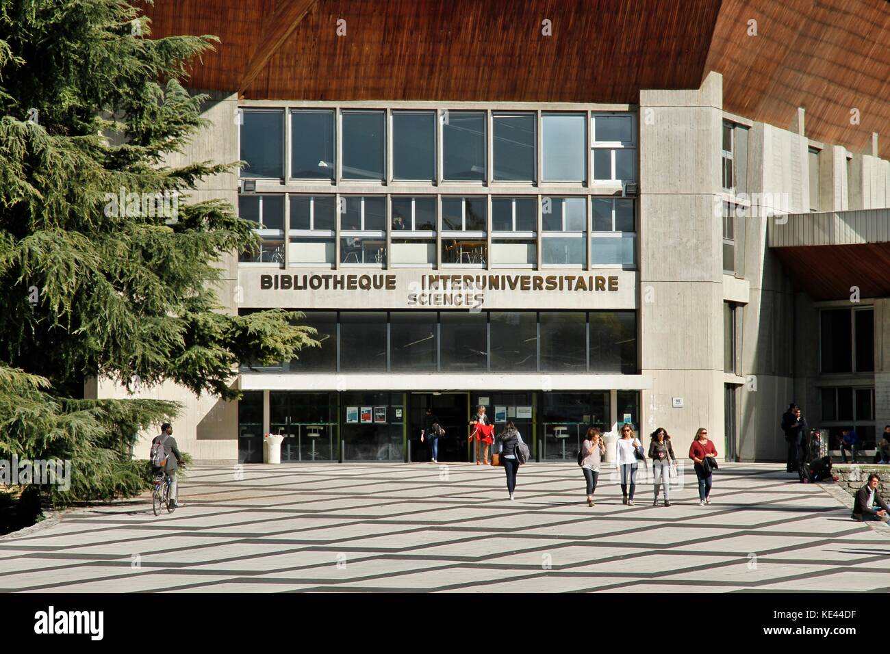 Darstellung der Universität Grenoble - Alpen (UGA), und dem Campus der Universität. Stockfoto