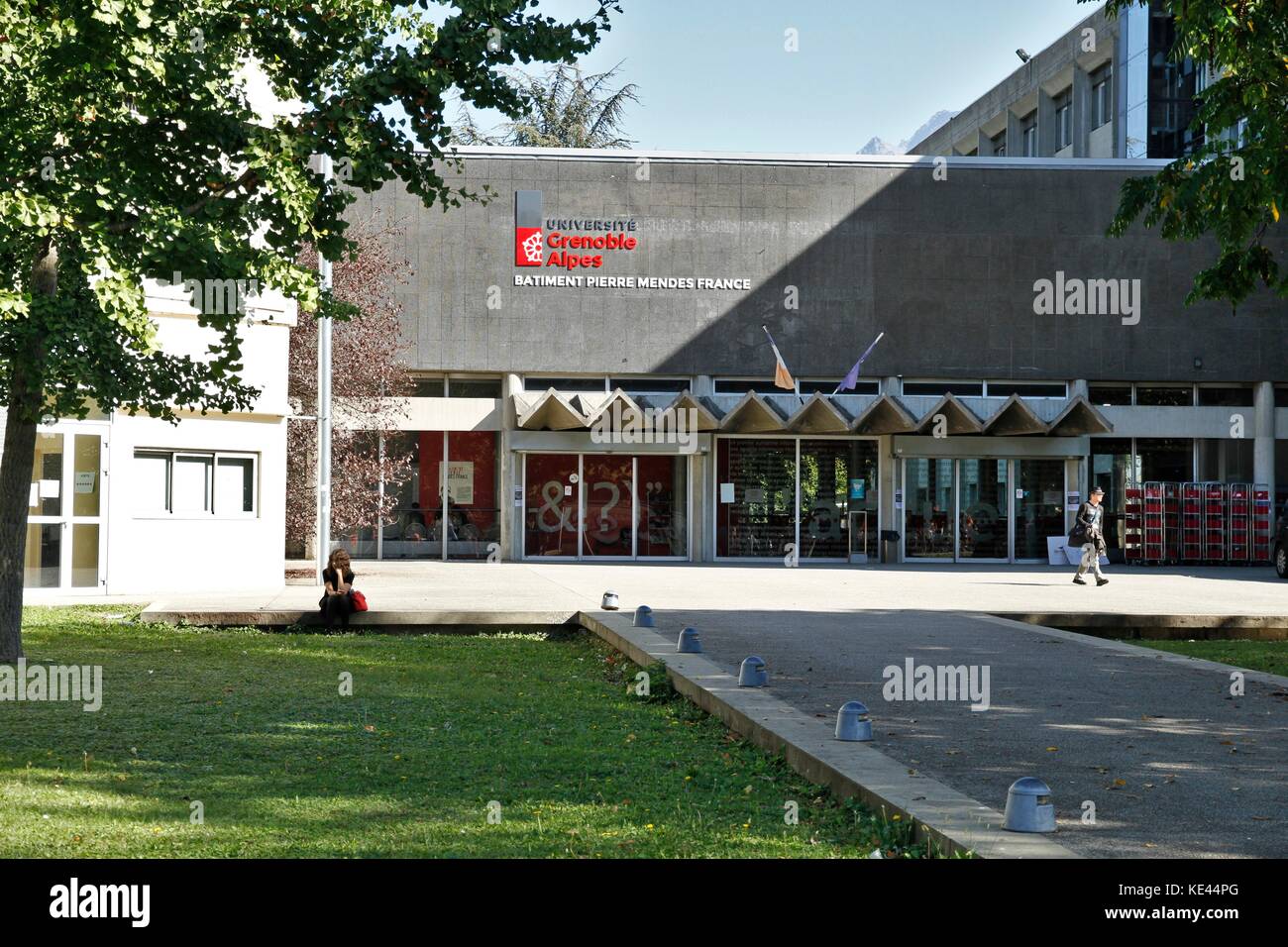 Darstellung der Universität Grenoble - Alpen (UGA), und dem Campus der Universität. Stockfoto