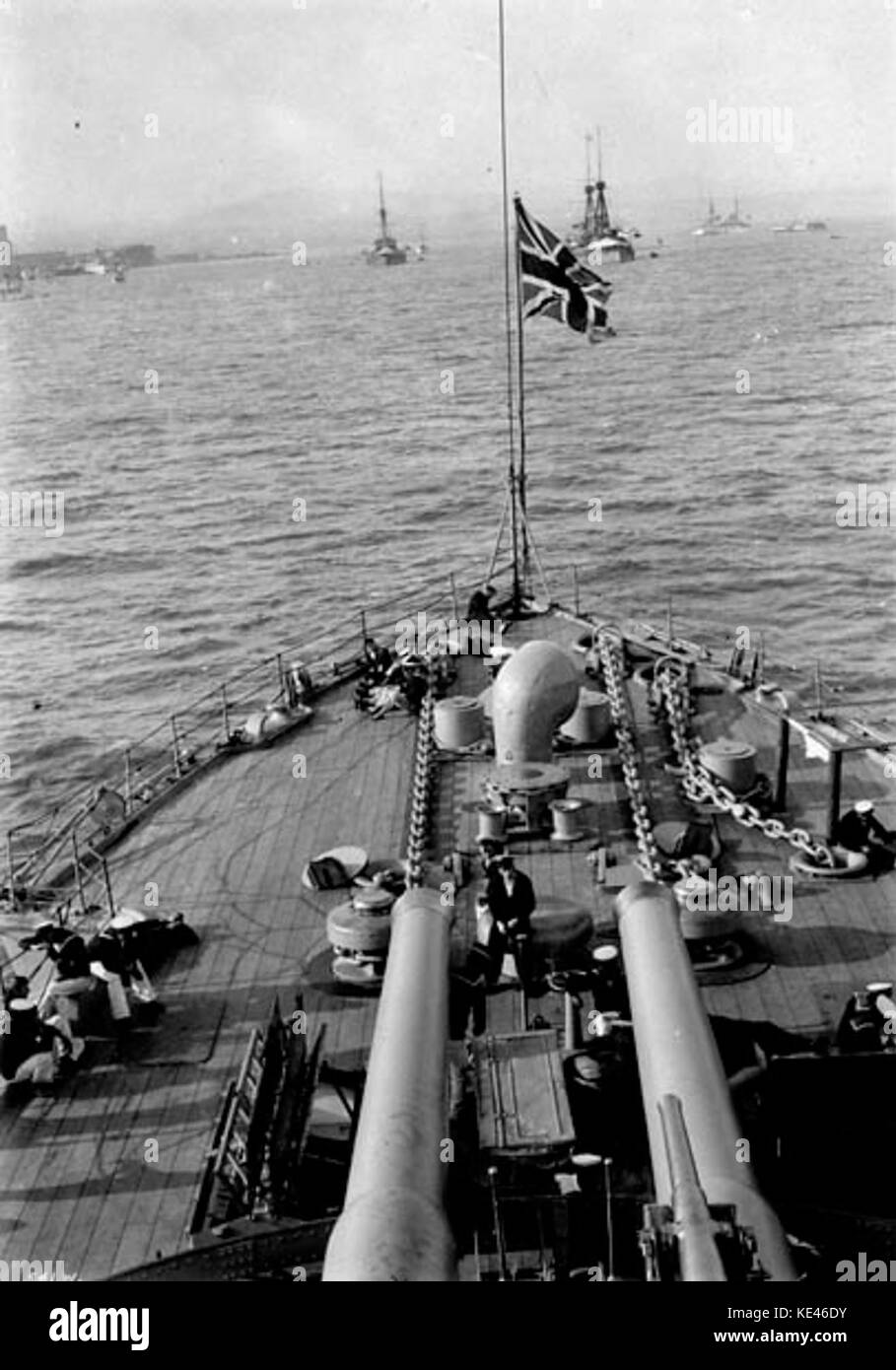Aft 12 Zoll Kanonen von HMS Russell an der Quebec Tercentenary 1908 LAC 3361853 Stockfoto