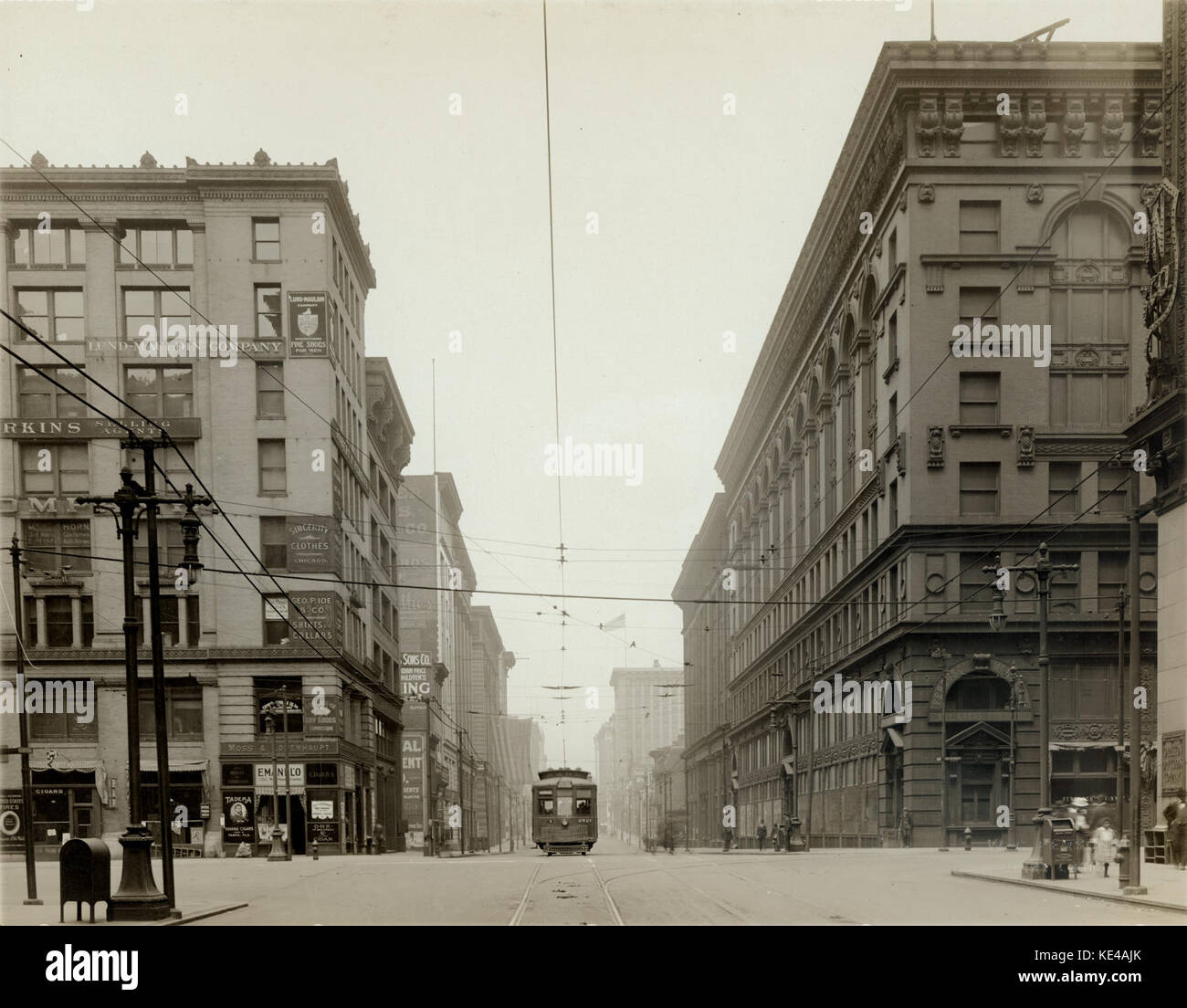 Washington Avenue West vom zwölften Straße Stockfoto