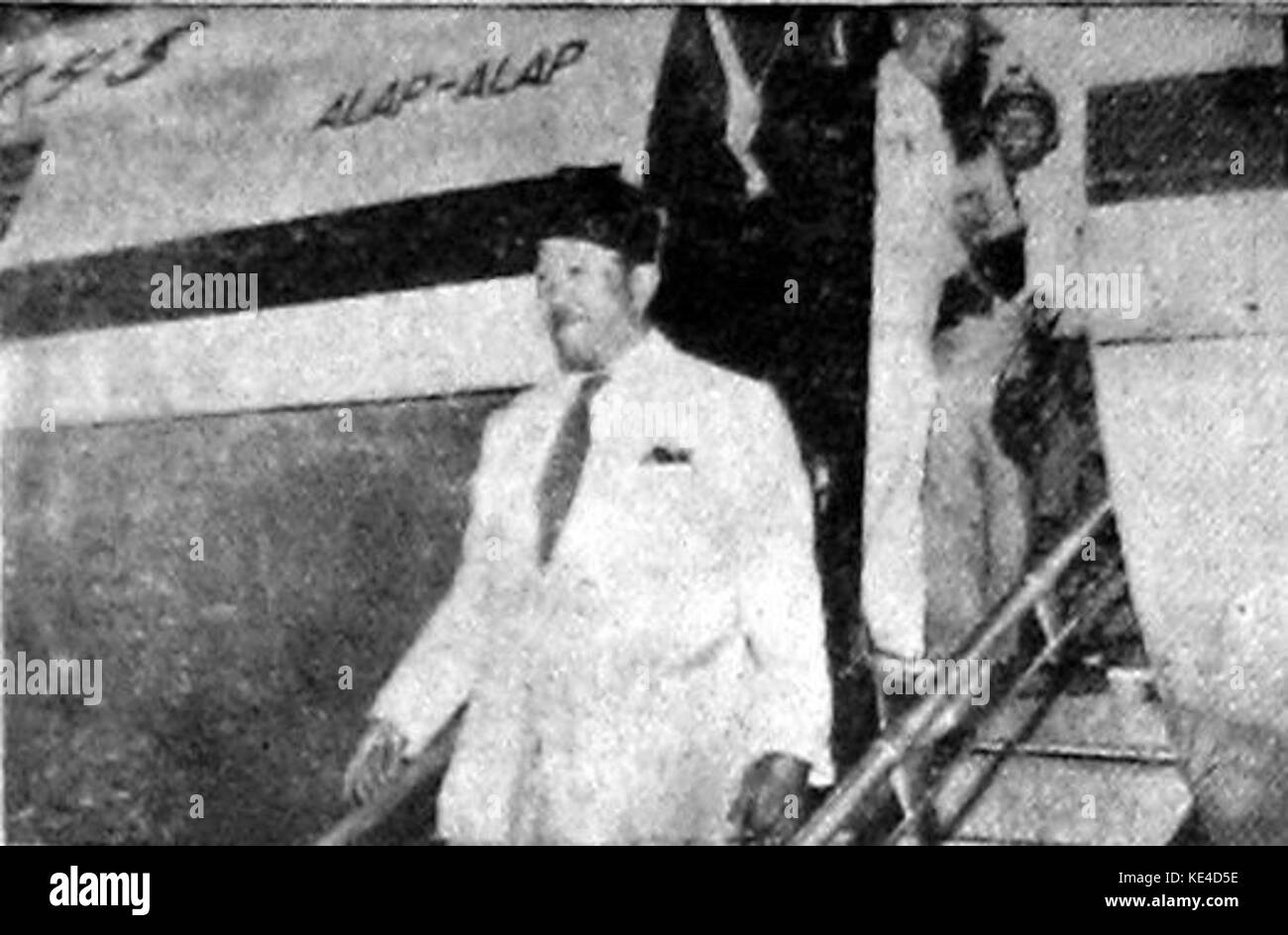 Ein Bild aus der Ausgabe von „Suara Merdeka“ vom 1. Oktober 1954 mit Ali Sastroamidjojo, einer prominenten indonesischen Politikfigur in der frühen Zeit nach der Unabhängigkeit. Stockfoto