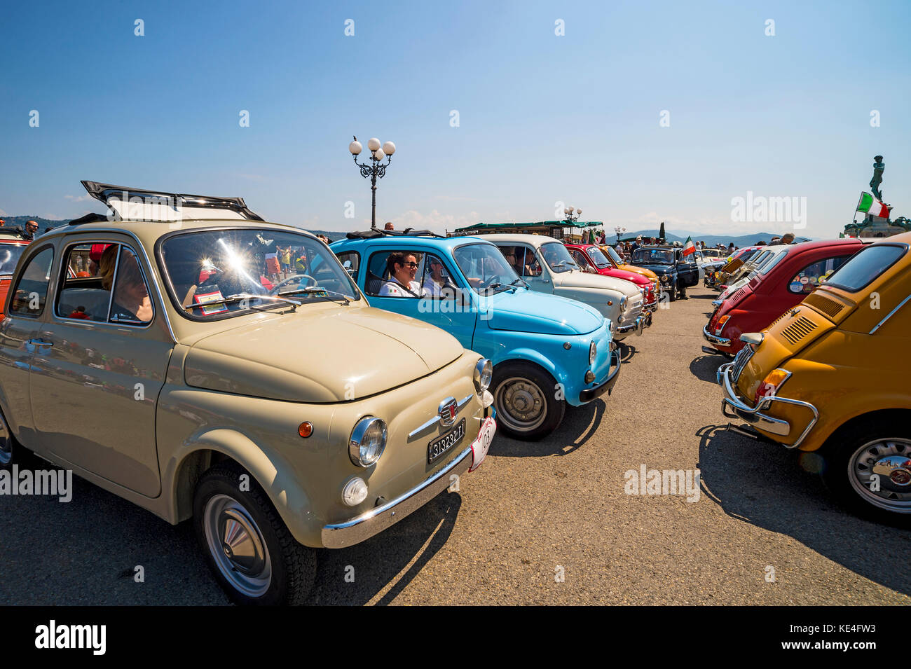 Europa, Italien, Toskana, Italien, Fiat 500, altes Auto, Oldtimer, Abarth, Farben, Rallye Stockfoto