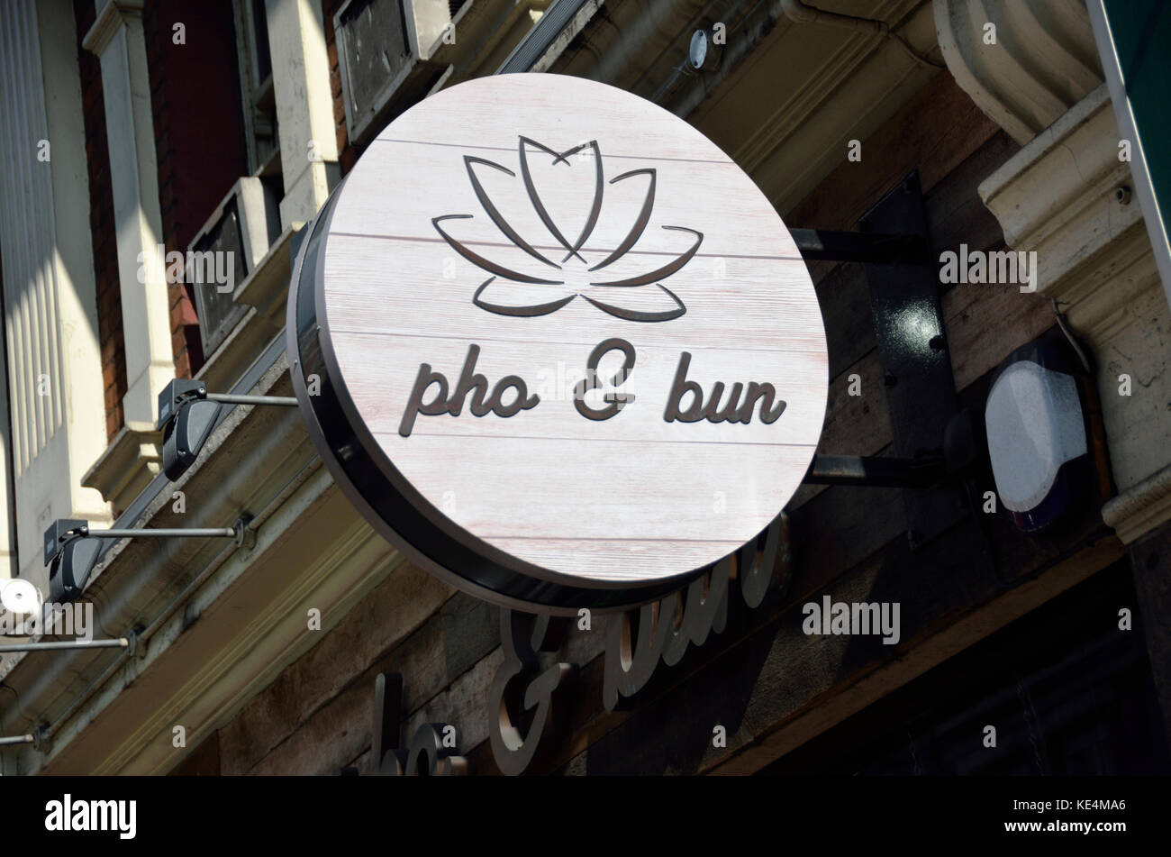 Pho und bun vietnamesische Restaurant in der Shaftesbury Avenue, London, UK. Stockfoto