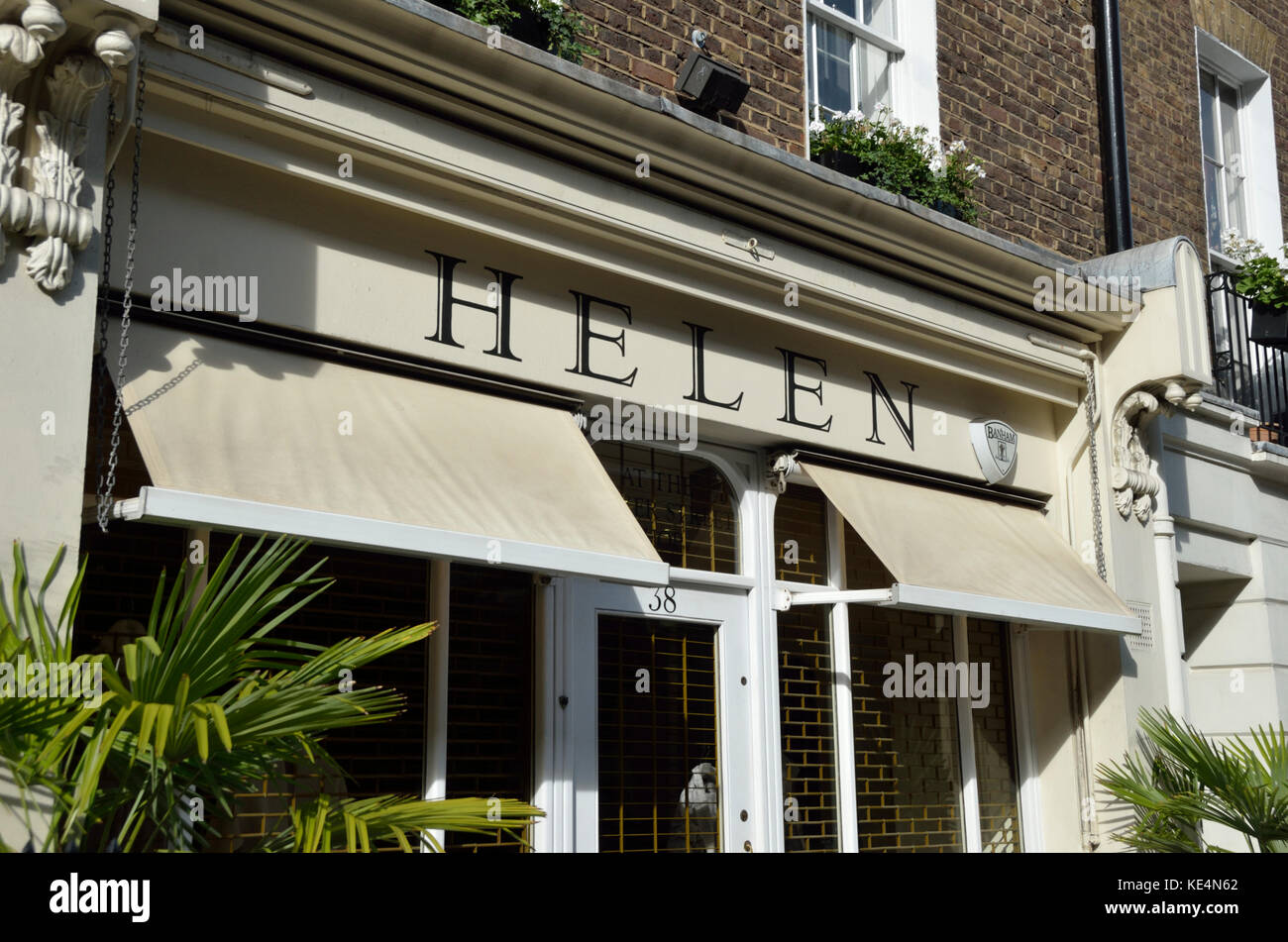 Helen Fashion Store in der George Street, Marylebone, London, UK. Stockfoto