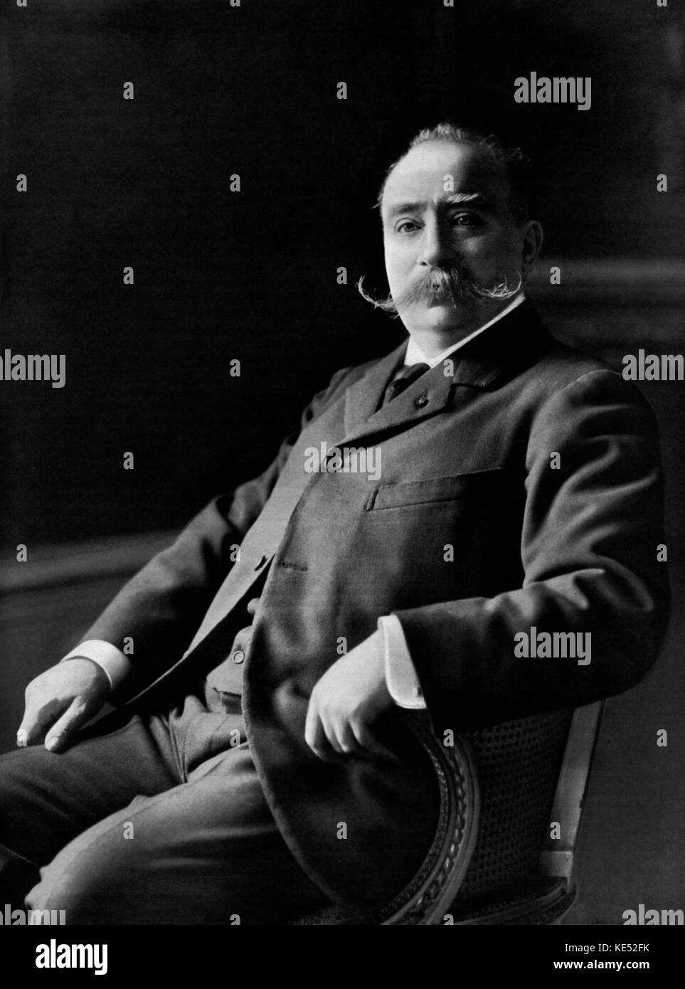 Count Isaac de Camondo. Schrieb Le Clown, 2 act Musical von V Capoul, Musik von I de Camondo. Am Nouveau Theatre, Paris, 1906 produziert. Der französische Komponist 1851-1911 Stockfoto