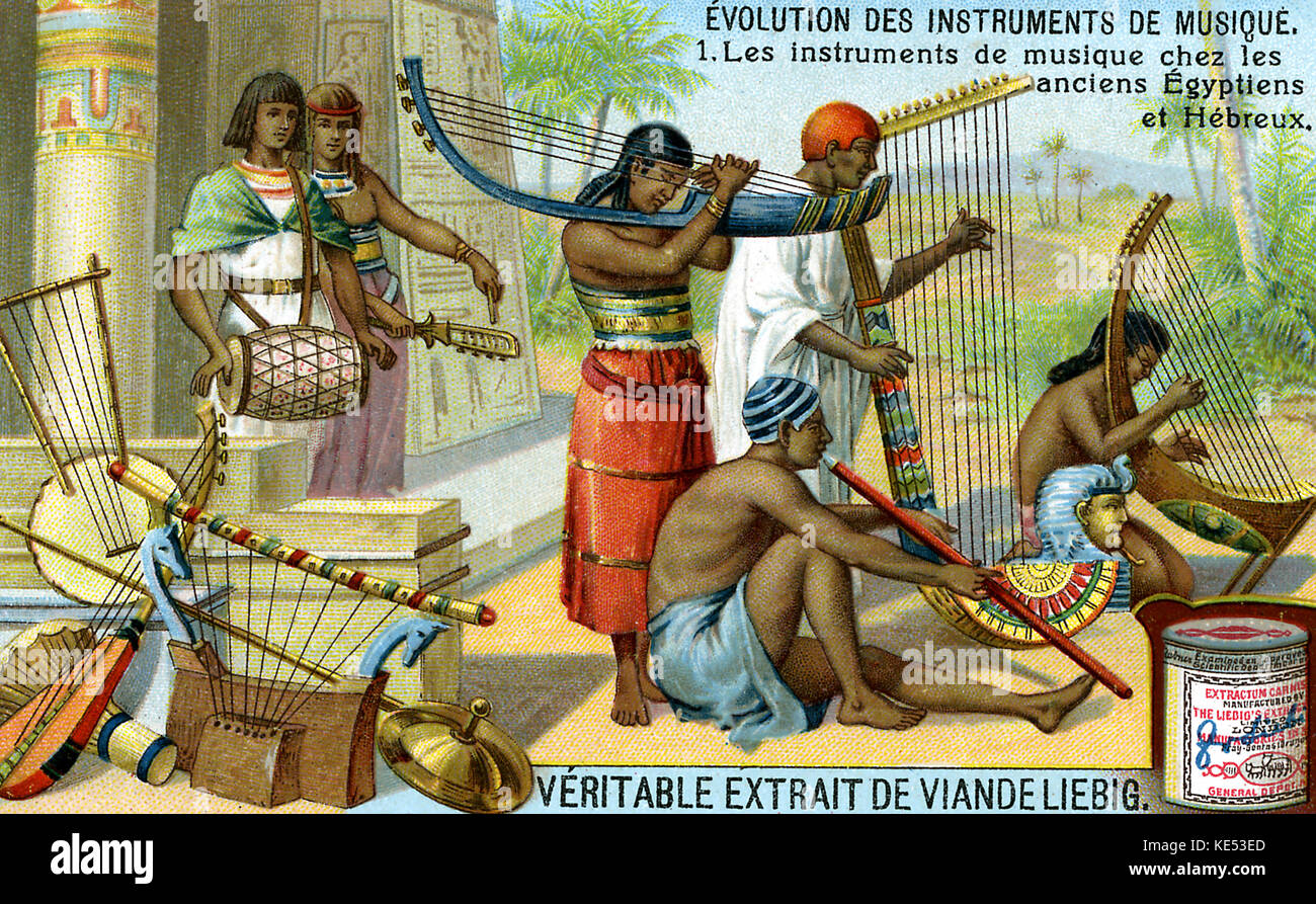 Musikinstrumente, die von den alten Ägyptern und Israeliten: Lyra, Harfe, Flöte, Harfe, arghool und Schlagzeug verwendet. Werbung für die Liebig Fleischextrakt, Evolution von Musikinstrumenten, veröffentlicht 1910. Stockfoto