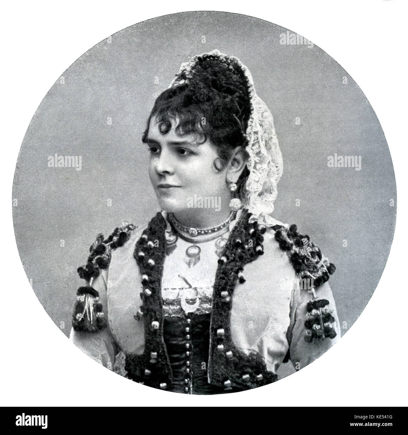 Célestine Galli-Marié französische Mezzosopranistin, wie Carmen in Bizets "s Oper in der Opéra Comique. Foto Nadar, Paris. Der französische Komponist, 25. Oktober 1838-3 Juni 1875 Stockfoto
