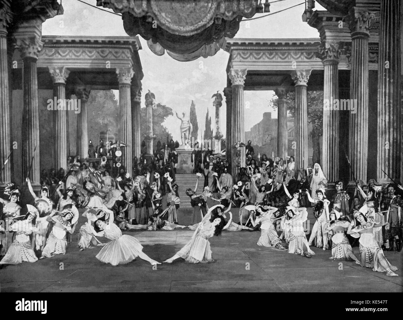 Herodiade - La Grand Salle du Palais La Grand Salle du Palais in "Hérodiade", Akt IV, die Oper in vier Akten von Jules Massenet mit Libretto von Paul Milliet und Henri Grémont, Theatre de la Gaite, November 1903 durchgeführt. . JM: der französische Komponist, 12. Mai 1842 - 13. August 1912. Stockfoto