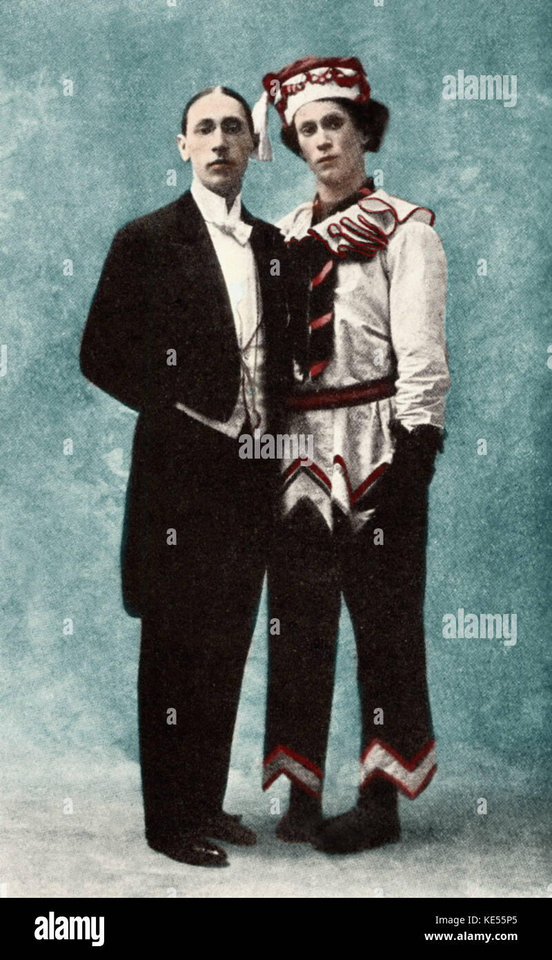 Igor Strawinsky und Vaslav Nijinsky, zusammen für die Premiere von "Petruschka", Paris, 1911 fotografiert. Choreographie von Fokine, Libretto von Benois und Strawinsky, Musik von Strawinsky und Designs von benois. Uraufführung 13. Juni 1911 von den Ballets Russes de Diaghilew am Théatre du Chatelet, Paris. . Ballet Russe, Ballets Russes. Eingefärbte Version. Stockfoto