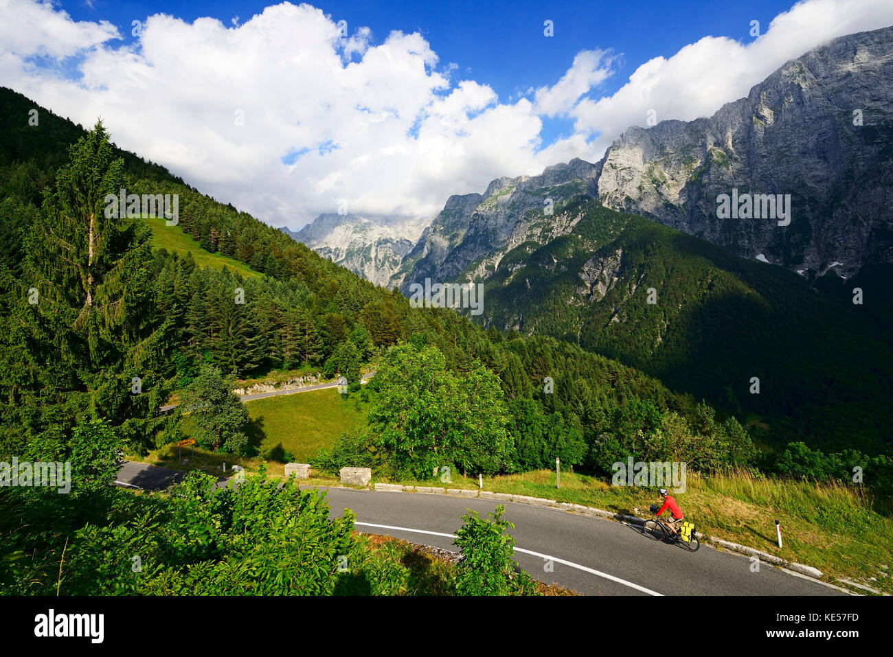 Weg zum mangart Pass, log pod, Kranjska Gora, Slowenien Stockfoto