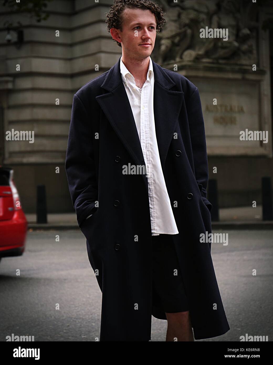 London, Großbritannien. 15 Sep, 2017 London - 15. September 2017 Mann auf der Straße während der London Fashion Week: Mauro Del Signore/Pacific Press/alamy leben Nachrichten Stockfoto