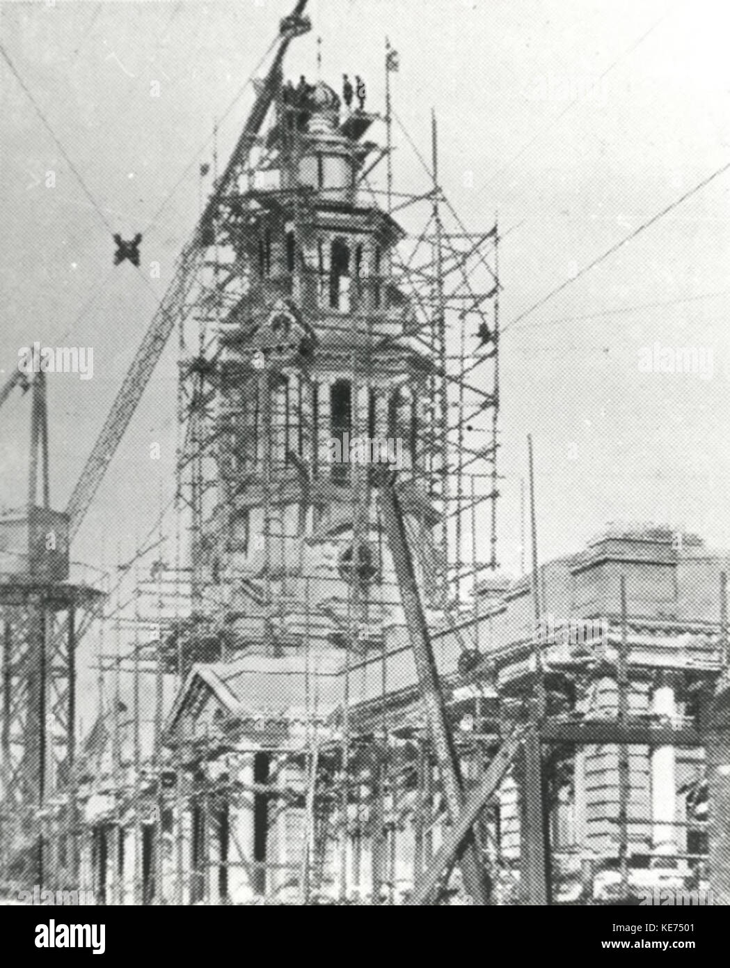 Top Stein auf Stockport Rathaus 30 1 1907 platziert Stockfoto