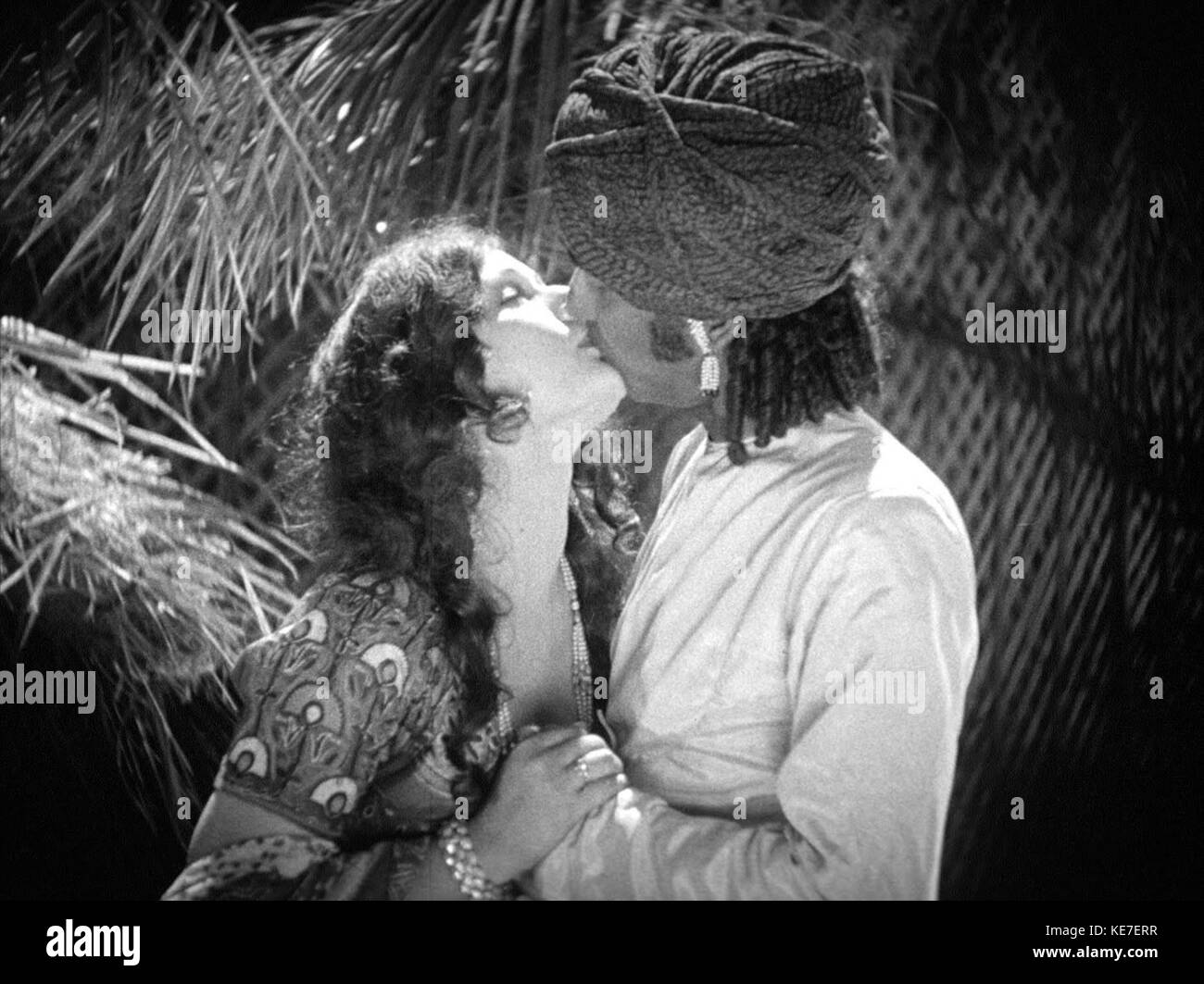 Seeta Devi ersten Bollywood kiss Stockfoto