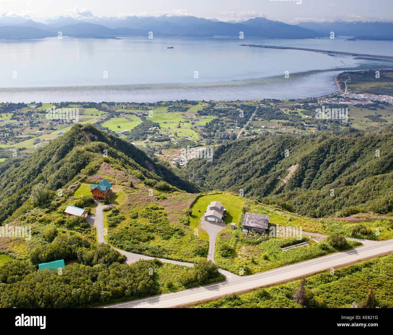 Luftaufnahme von Skyline Drive, Homer Spit, und die Kachemak Bucht, Southcentral Alaska, USA Stockfoto