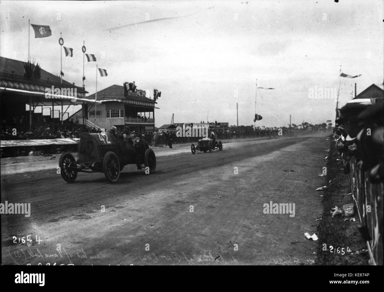 Ralph DePalma (Fiat) und Percy Lambert (Vauxhall) beim Grand Prix von Frankreich in Dieppe 1912 Stockfoto