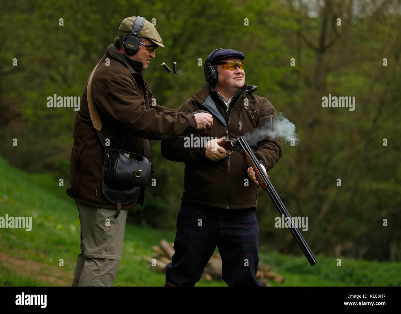 Tontaubenschießen in ländlicher Lage Stockfoto