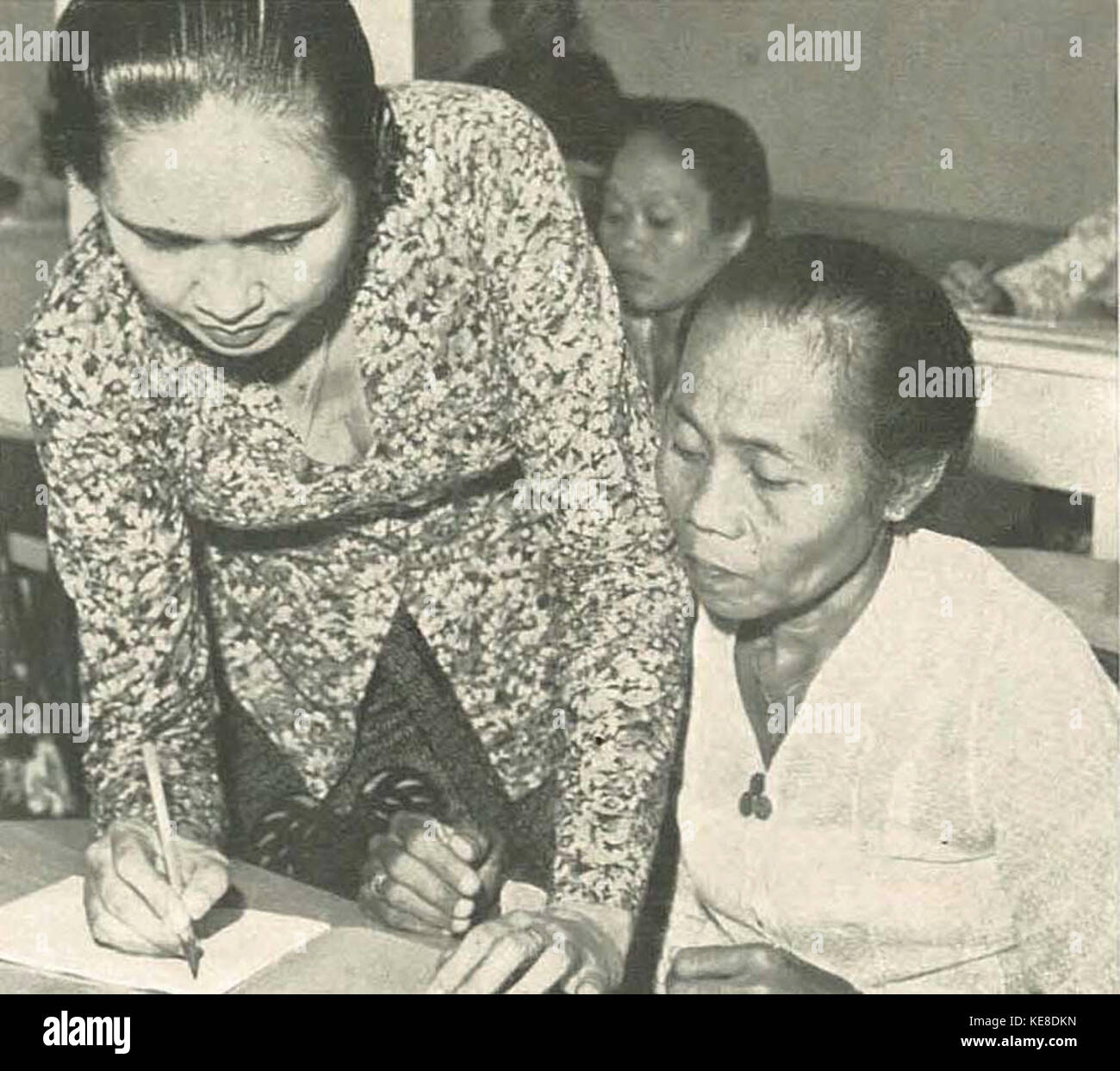 Frau Lehre, Wanita di Indonesien p099 (Ministerium für Information) Stockfoto