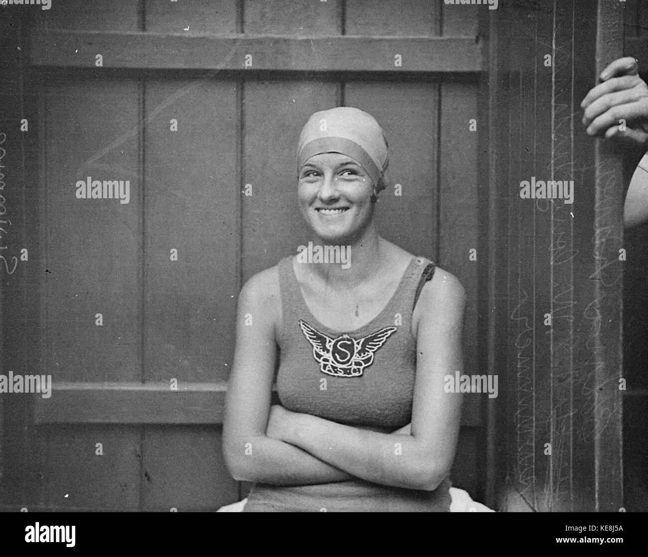 35835 Edna Davey NSW fern Schwimmer Stockfoto