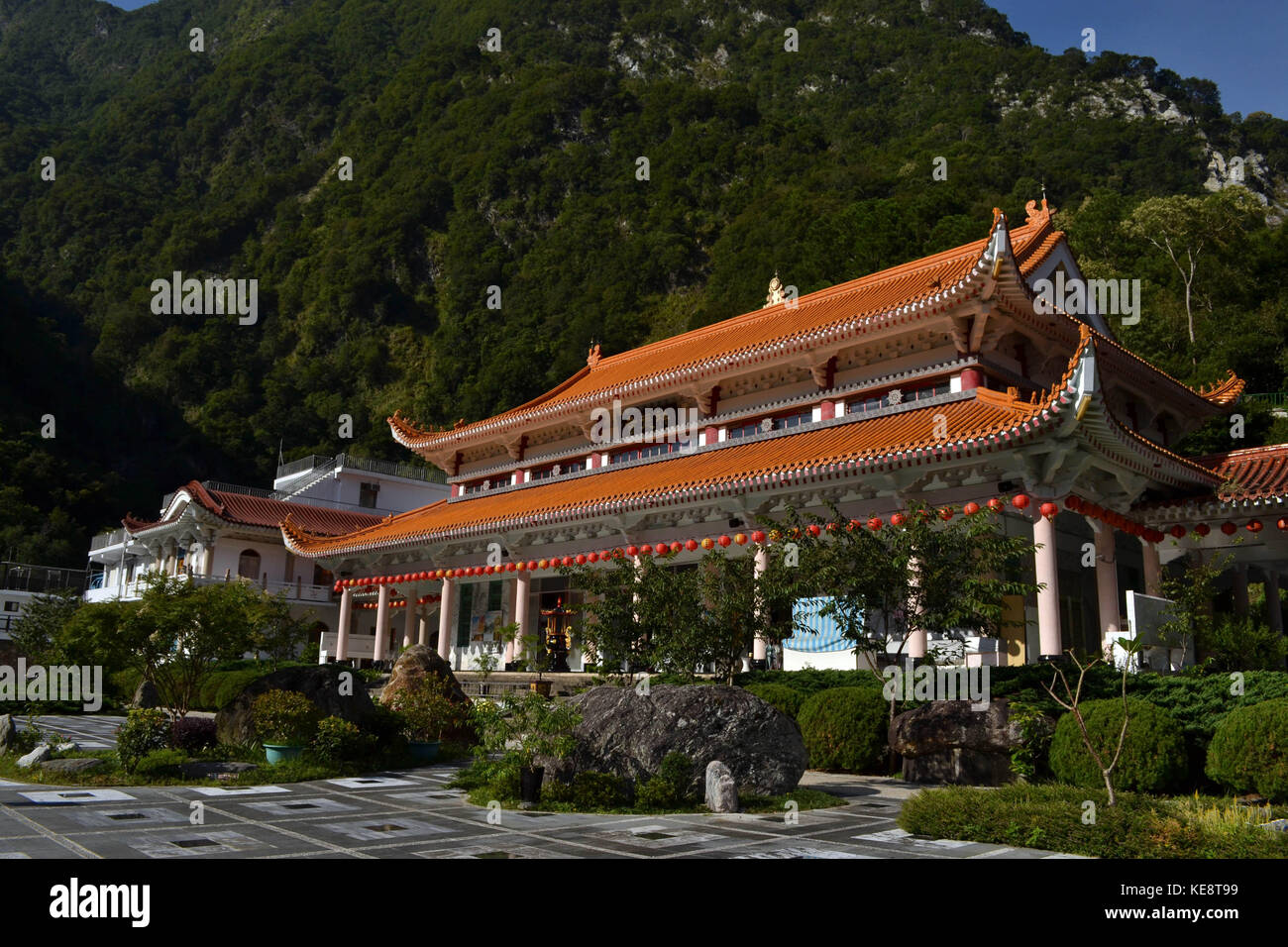 Hsiang-te Tempel in der Mitte des Taroko Nationalpark in Taiwan. Die Stadt ist tianxiang genannt, und könnte man am besten sein Stockfoto