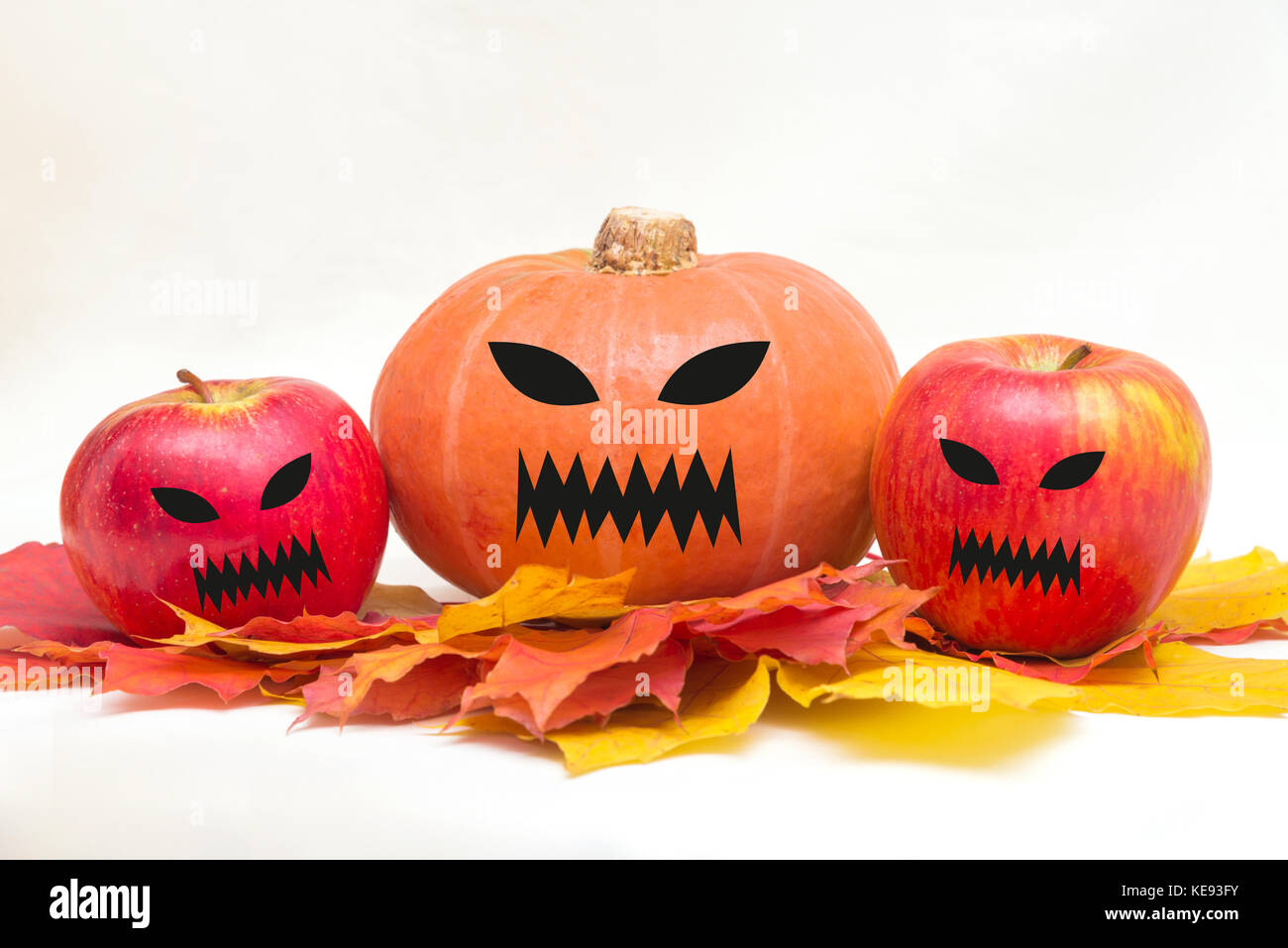 Äpfel, Kürbisse und Blätter Stockfoto