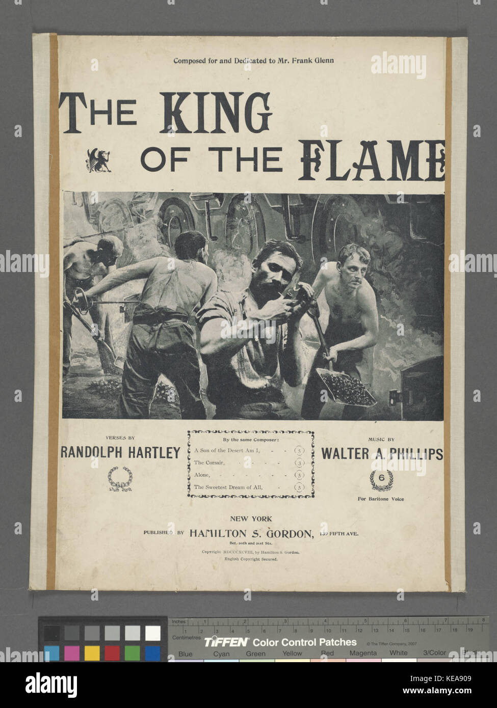 „Der König der Flamme“ bezieht sich auf ein Werk oder eine Figur, möglicherweise aus Mythologie oder Literatur. Die Referenz deutet auf eine Darstellung eines Königs hin, der mit Feuer in Verbindung steht und Macht oder Transformation in kulturellen Narrativen symbolisiert. Stockfoto