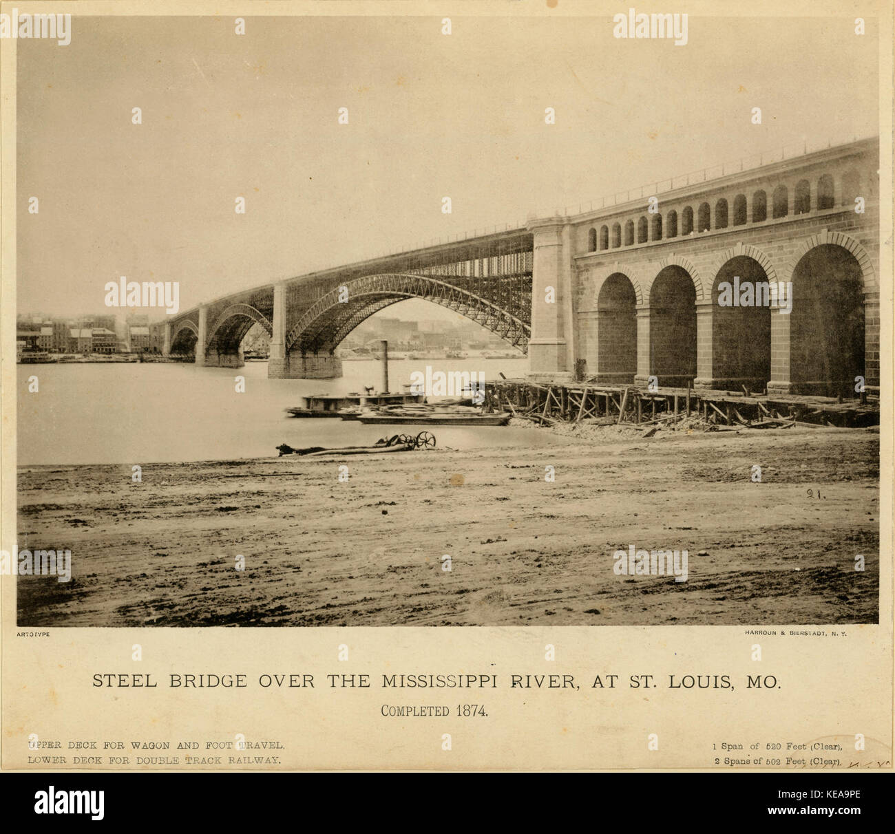 Stahl Brücke über den Mississippi River, in St. Louis, MO. Abgeschlossen 1874. (Eads Bridge) Stockfoto