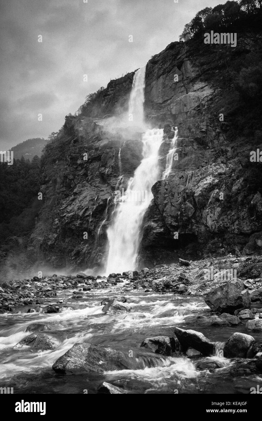 Nuranang Wasserfall Arunachal Pradesh North East India Stockfoto