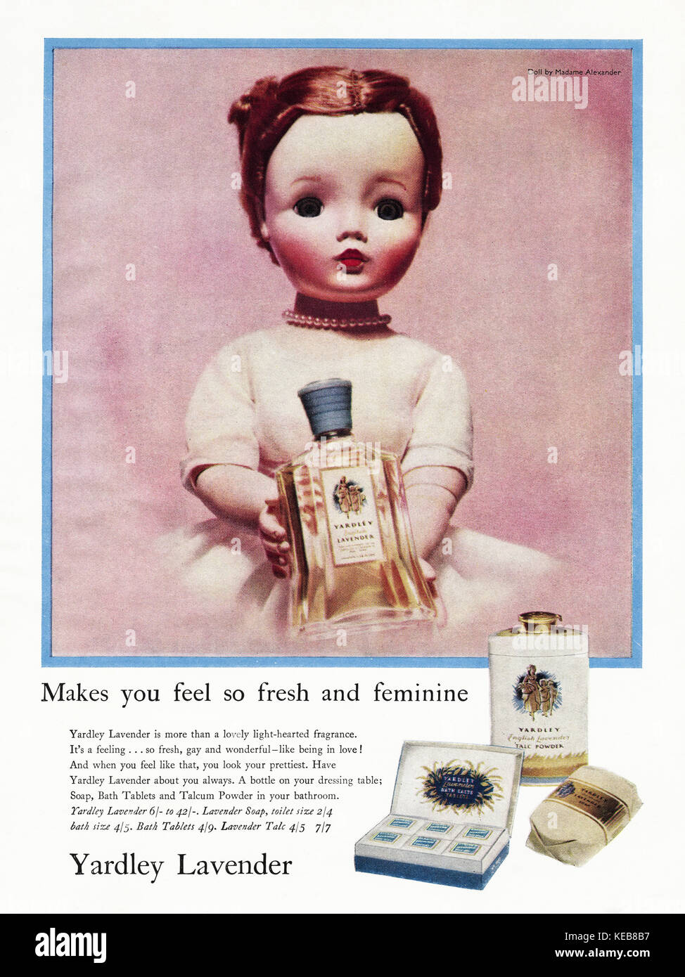 1950er-Werbeanzeige altes, altmodisches, britisches Originalmagazin, Werbung für Yardley Lavender Parfüm von 1958 Stockfoto