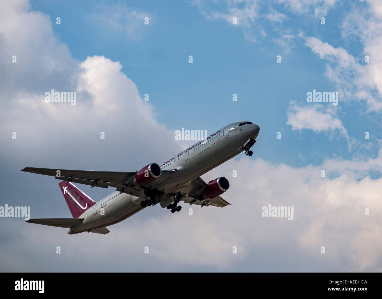 Flugzeug abheben Stockfoto