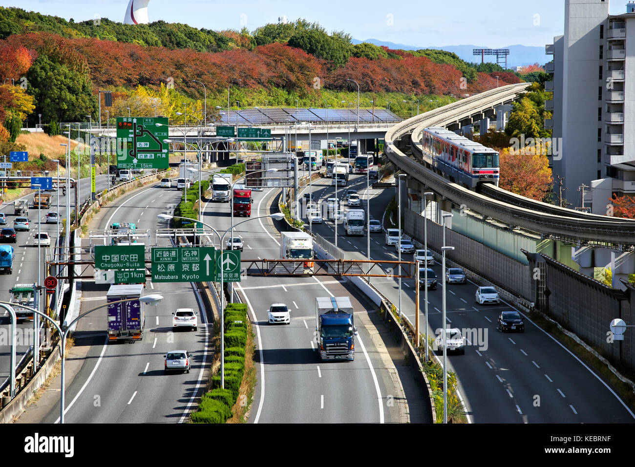 Japan, Insel Honshu, Kansai, Osaka, Kommunikationsweg, der Straßen und der Monorail. Stockfoto