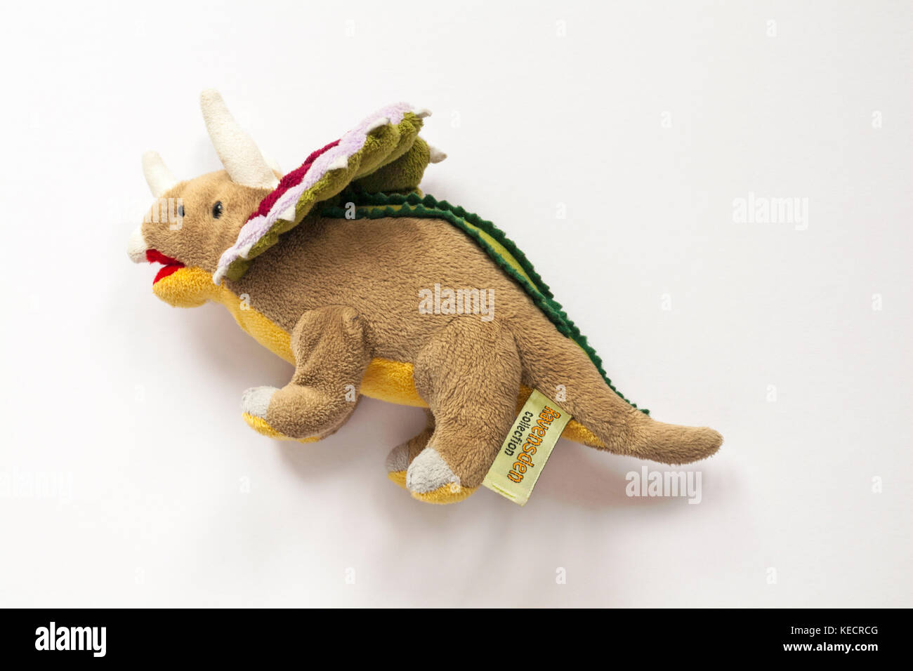 Ravensden Sammlung Triceratops Dinosaurier Soft Plüsch Spielzeug auf weißem Hintergrund Stockfoto